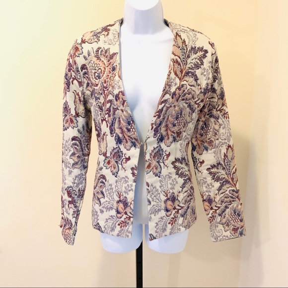 vera Jackets & Blazers - Vera - Fitted Women’s Blazer